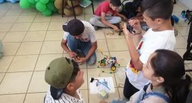 taller de robótica a adolescentes del municipio de El Arenal