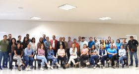 Foto grupal de directivos y promotores de  CASA Universitaria